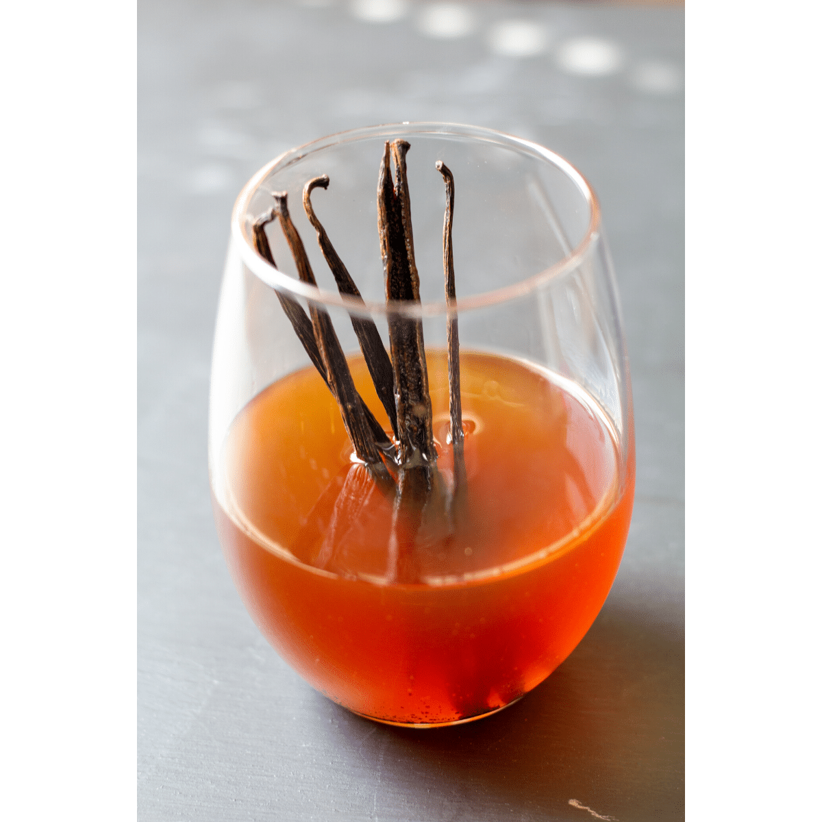 How To Make Vanilla Extract - Salty Lemon Sister