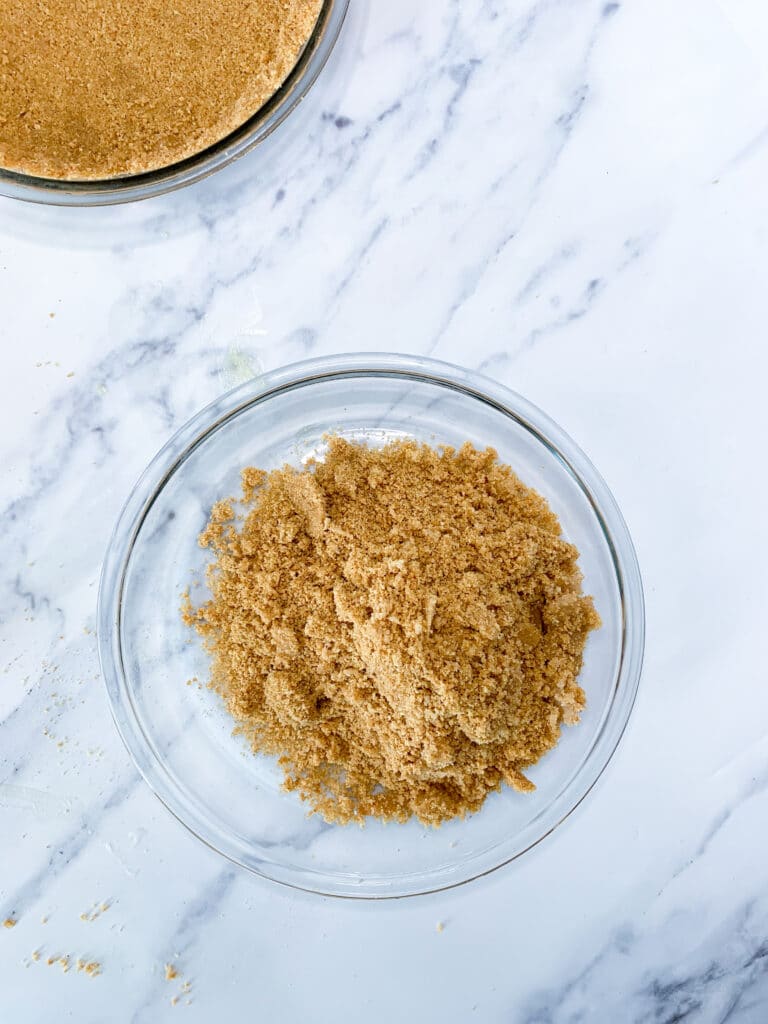 graham crackers in a pie dish