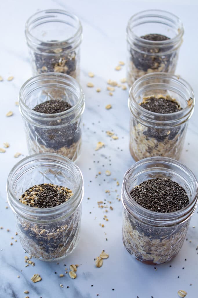 6 jars of layering oats and chia seeds